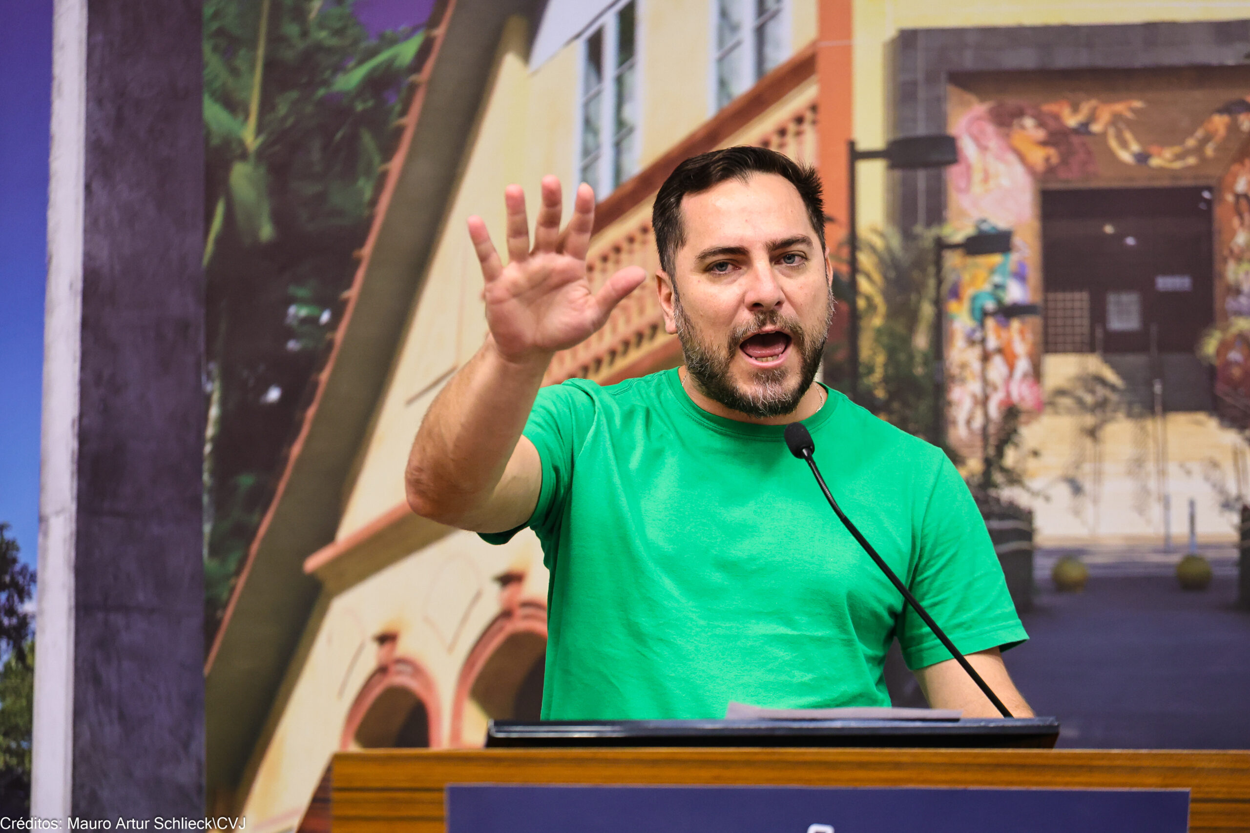 Vereador Wilian pede CPI contra Frada